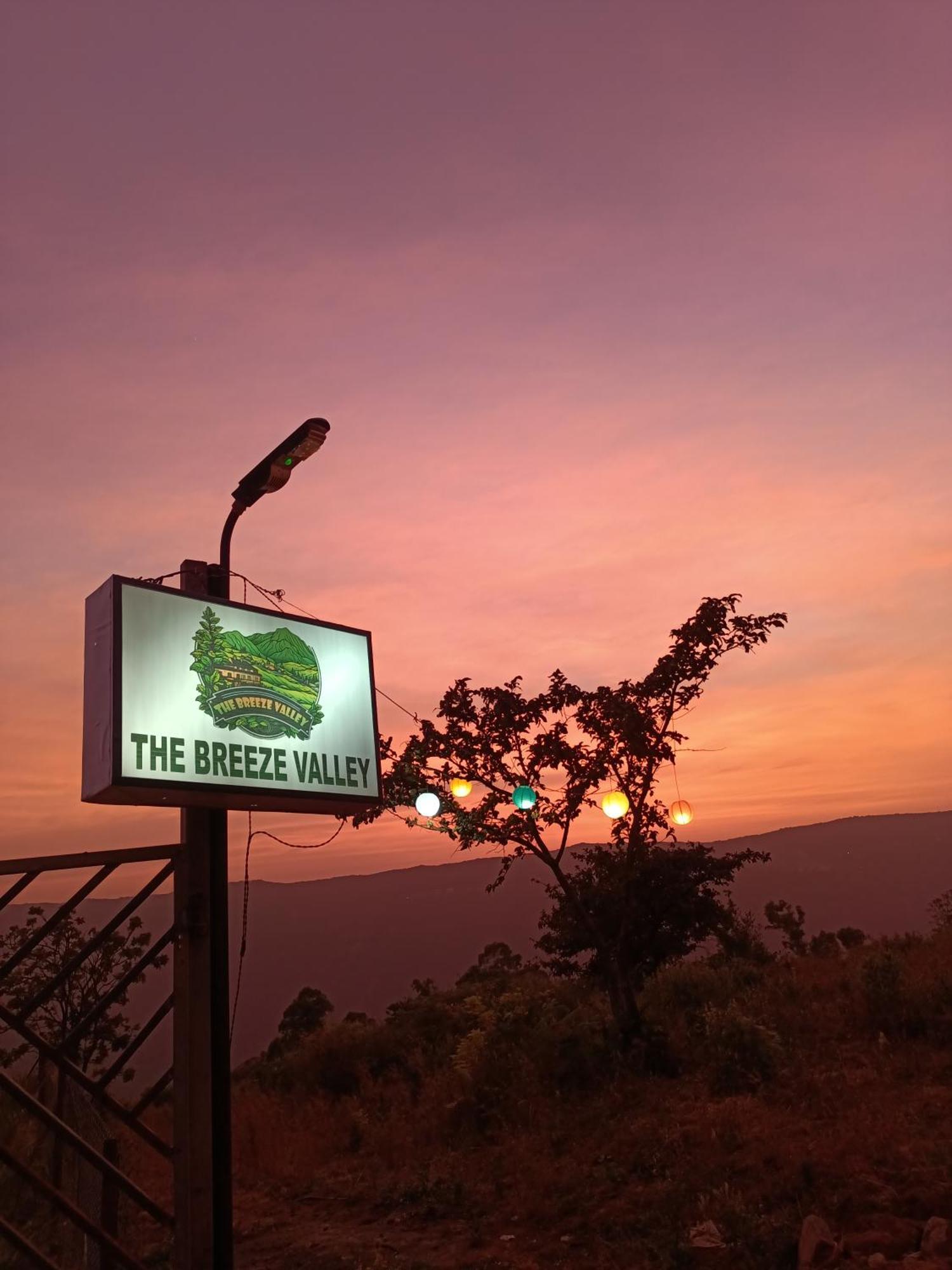 The Breeze Valley Mahabaleshwar Exterior photo